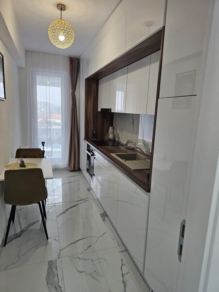 Militari Residence, Chiajna, garsoniera premium, parcare, prima inchiriere.